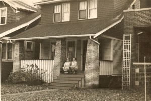 kris&dorisonoregonporch