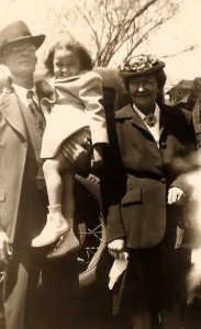 Mershell holding granddaughter Dee Dee, Fannie - 1948 Detroit
