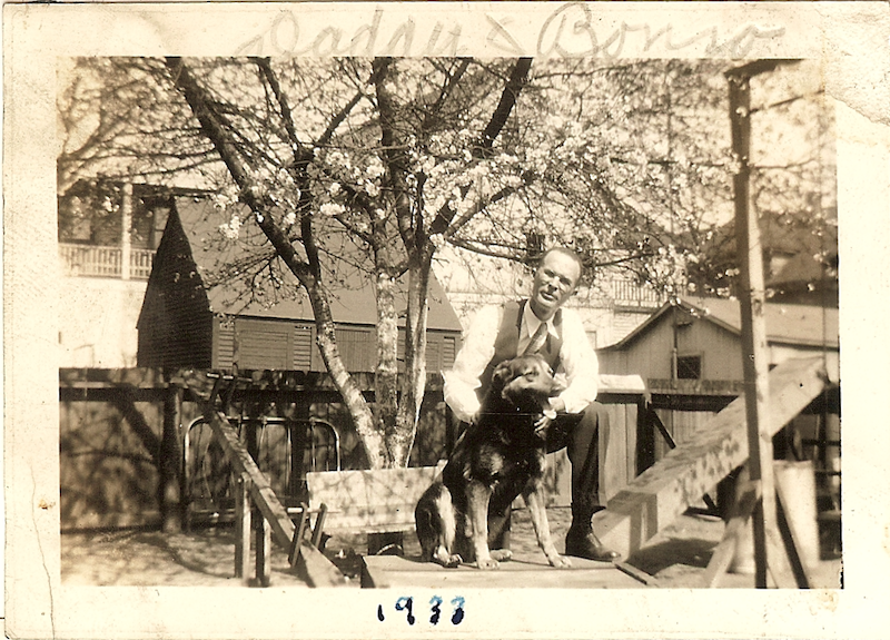 1933 Poppy in yard with Bonzo